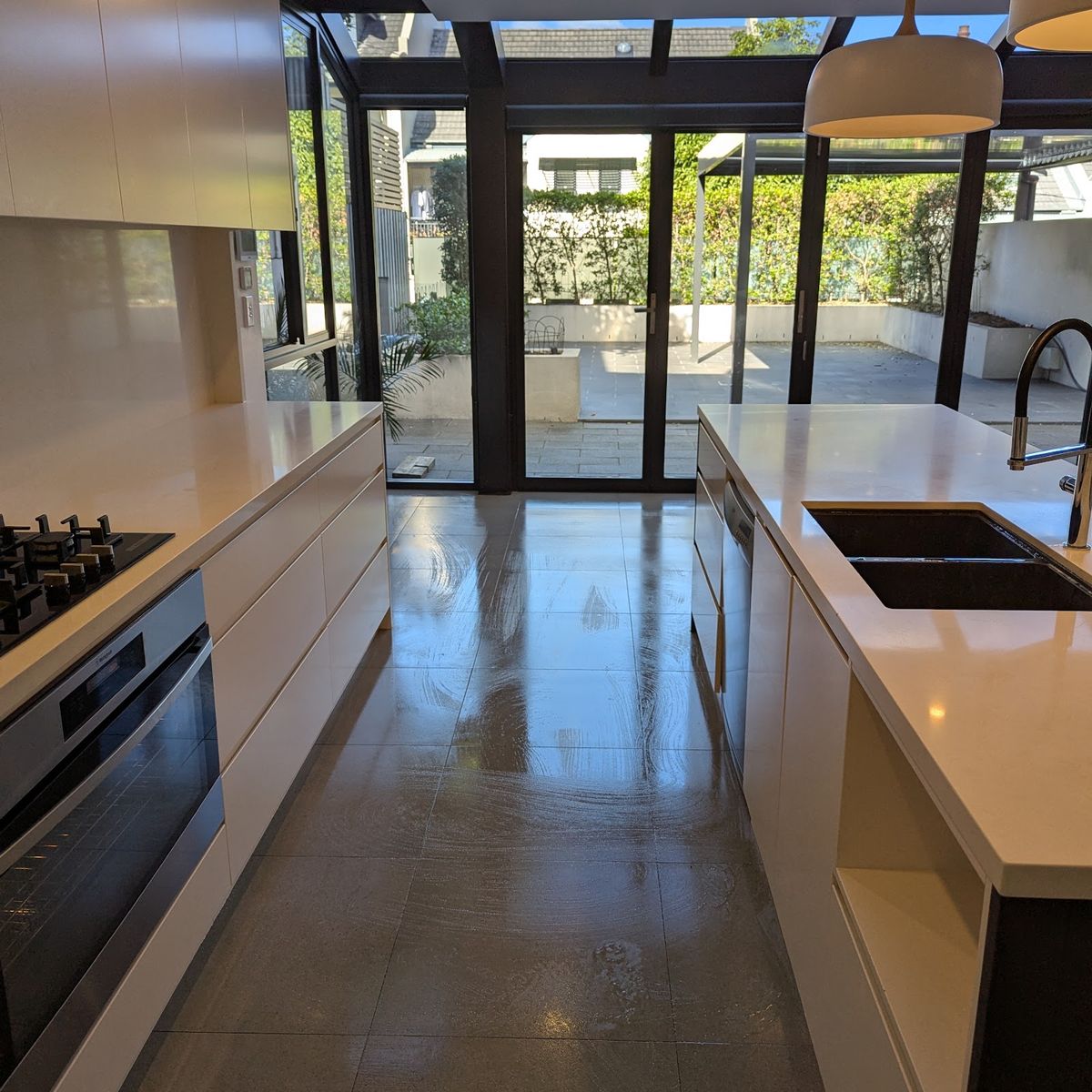 Kitchen cleaned for a bond inspection