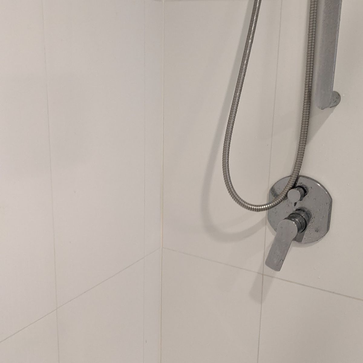 Kitchen, bathroom or living area cleaned by Swift Bond Cleaning, photo 21
